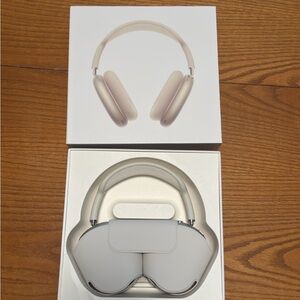 Apple AirPods MAX STARLIGHT